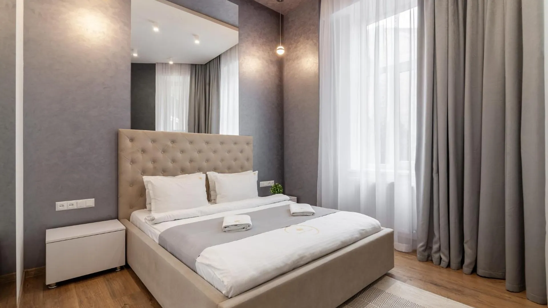Royal Apartment On Franka 28 Lviv 0*,