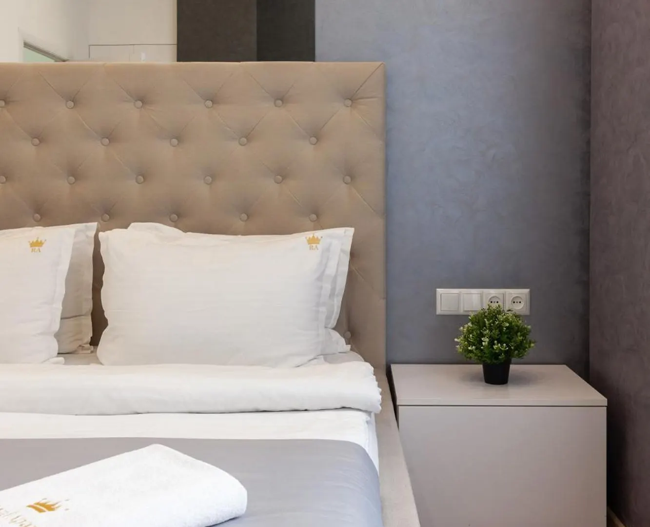 Royal Apartment On Franka 28 Lviv